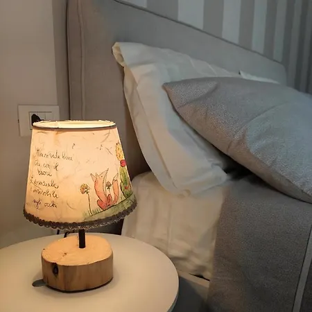 Rossetto E Cocciolato - Stanza Indipendente Con Bagno Privato A Gasthuis Pesaro