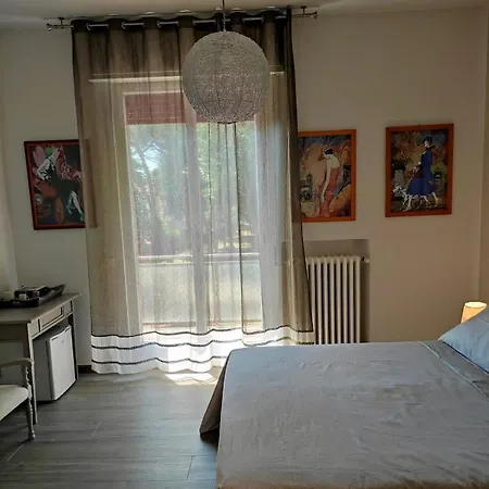 Rossetto E Cocciolato - Stanza Indipendente Con Bagno Privato A Pensjonat 3*